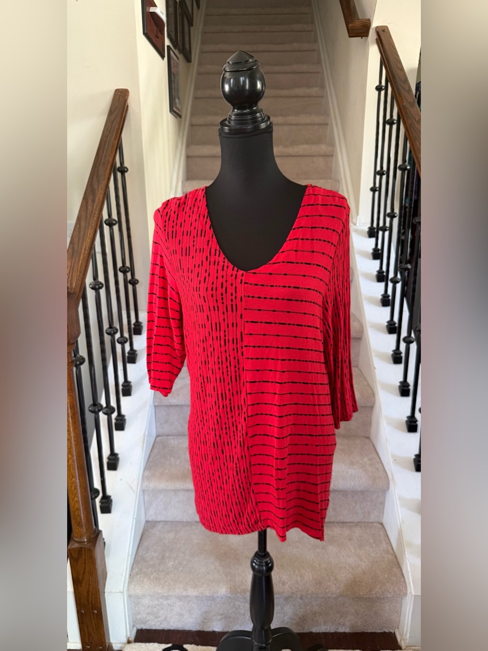 Onque Casuals Red V-Neck Stripe Tunic